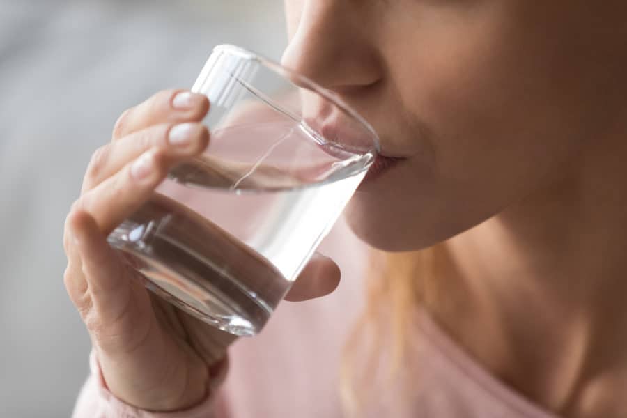 Drinking water to fight dehydration